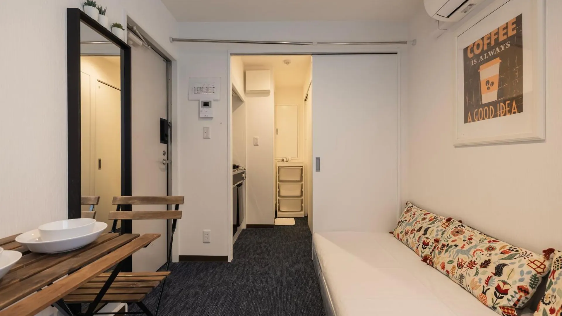 Namba Garden Square Apartment Osaka 0*,  Japan